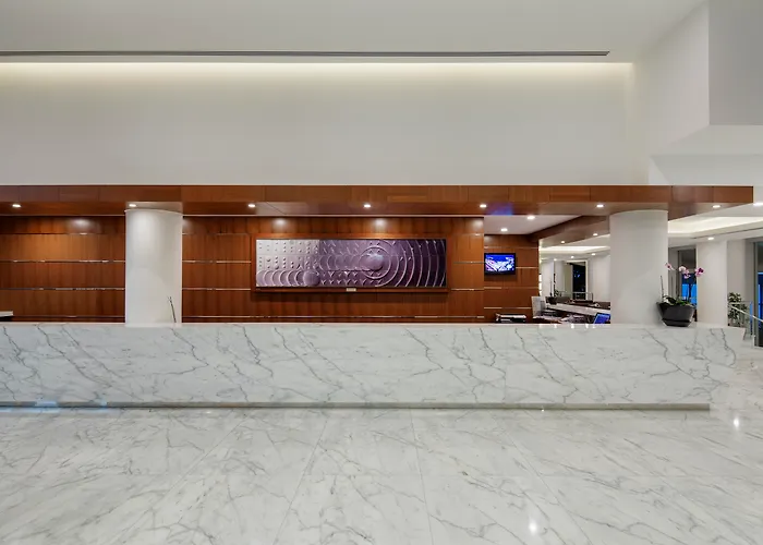 Pine Bay Holiday Resort Kuşadası