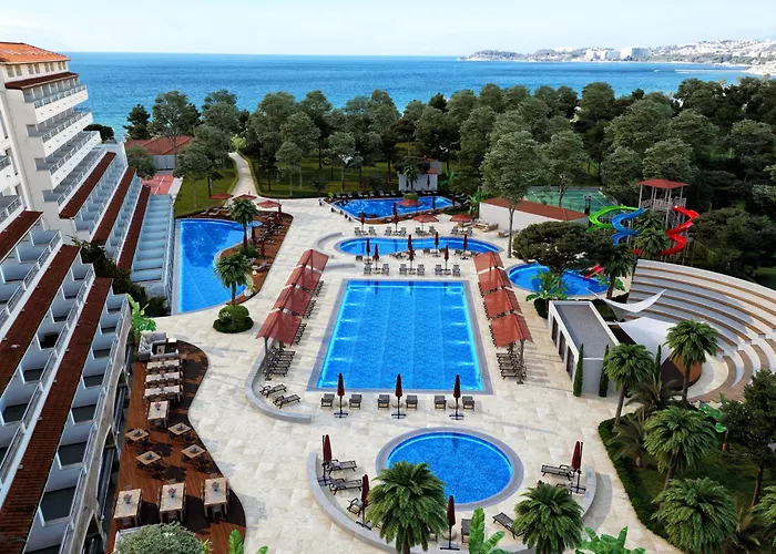 Batıhan Beach Resort&Spa Kuşadası